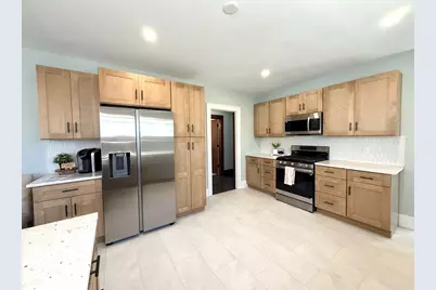 1103  Arcadian Ave, Waukesha, WI 53186 - Photo 11