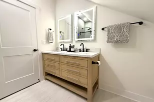 1103 Arcadian Ave, Waukesha, WI 53186 - Photo 39