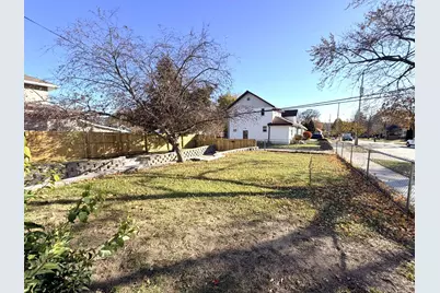 1103  Arcadian Ave, Waukesha, WI 53186 - Photo 59