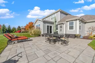 N42W22833 Beacon Ct, Pewaukee, WI 53072 - Photo 29