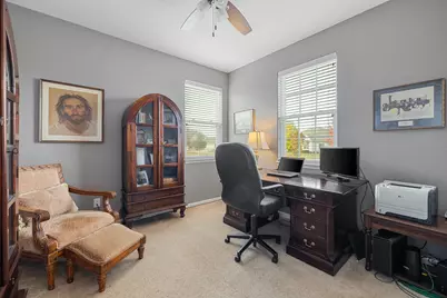 N42W22833  Beacon Ct, Pewaukee, WI 53072 - Photo 15