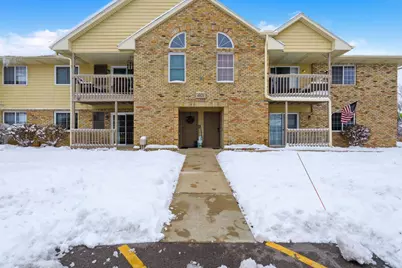 4821  Easy St #Unit 5, Delafield, WI 53029 - Photo 11
