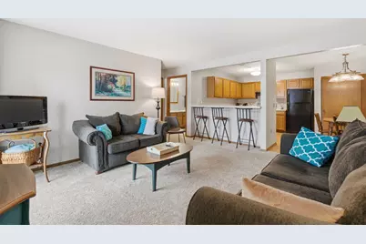 4821  Easy St #Unit 5, Delafield, WI 53029 - Photo 1