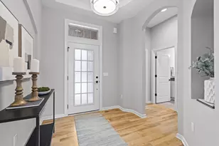 W64N1091 Stone Lake Circle, Cedarburg, WI 53012 - Photo 5