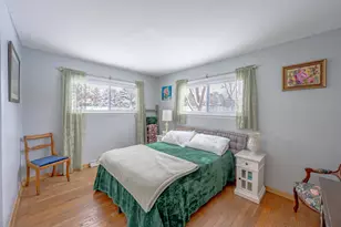 8855 W Forest Home Ave, Greendale, WI 53129 - Photo 21