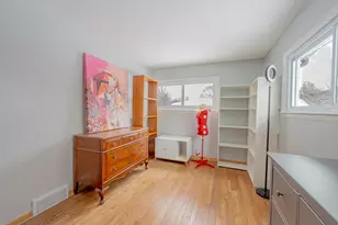 8855 W Forest Home Ave, Greendale, WI 53129 - Photo 19