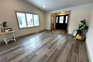 116 Sunrise Ct, Cedar Grove, WI 53013 - Photo 11