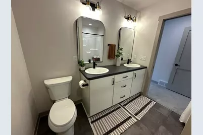 116  Sunrise Ct, Cedar Grove, WI 53013 - Photo 15