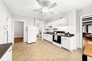 3563 N Maryland Ave, Shorewood, WI 53211 - Photo 9