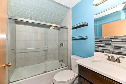 925 E Wisconsin St, Delavan, WI 53115 - Photo 15