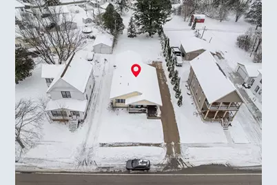 411  Western Ave, Plymouth, WI 53073 - Photo 25