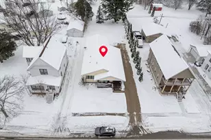 411 Western Ave, Plymouth, WI 53073 - Photo 25