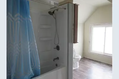 1325 S 11th St, Sheboygan, WI 53081 - Photo 13