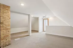 3228 S 15th St, Milwaukee, WI 53215 - Photo 25