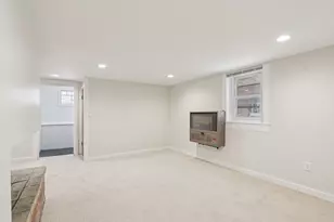 3228 S 15th St, Milwaukee, WI 53215 - Photo 29