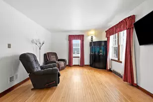 4757 Vista Rd, Manitowoc, WI 54220 - Photo 9