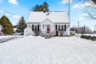 4757  Vista Rd, Manitowoc, WI 54220 - Photo 1