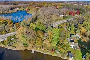 12763 N East Shoreland Dr, Mequon, WI 53092 - Photo 53