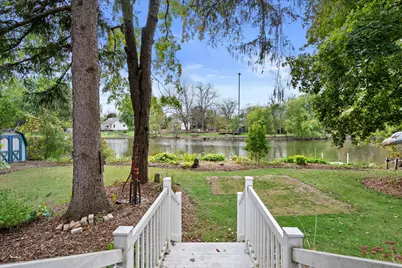 12763 N East Shoreland Dr, Mequon, WI 53092 - Photo 5