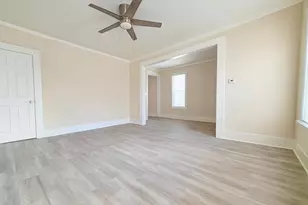 2820 N Palmer St, Milwaukee, WI 53212 - Photo 3