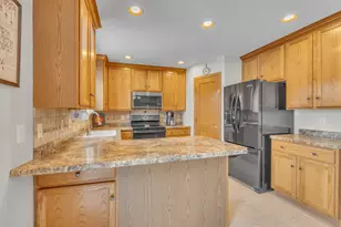 N6559 Carrington Dr, Fond du Lac, WI 54937 - Photo 9