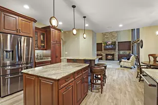 11810 25th Ct, Pleasant Prairie, WI 53158 - Photo 15