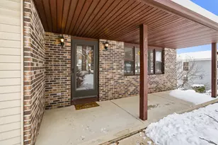 404 Grove St, Lake Mills, WI 53551 - Photo 5