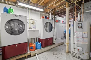 1606 Grove Ave, Racine, WI 53405 - Photo 25