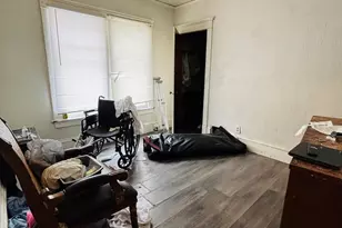 2873 N 37th St, Milwaukee, WI 53210 - Photo 13