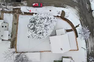 2602 W Port Sunlight Way, Milwaukee, WI 53209 - Photo 5