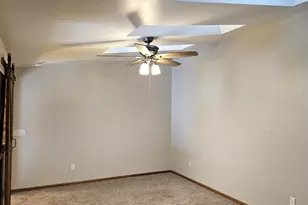 4887 Easy St, Delafield, WI 53029 - Photo 19