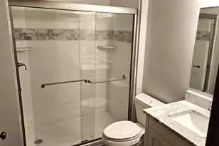 4887 Easy St, Delafield, WI 53029 - Photo 21