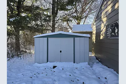 419  Peters Dr, Waukesha, WI 53188 - Photo 27