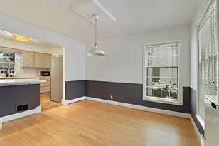 438 Shoreland Dr, Racine, WI 53402 - Photo 7