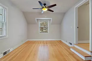 438 Shoreland Dr, Racine, WI 53402 - Photo 17