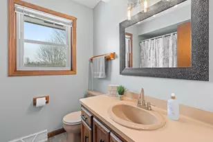 S14W31855 High Meadow Ln, Genesee, WI 53018 - Photo 33