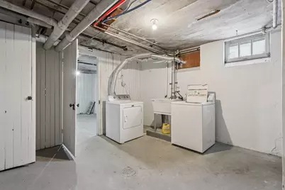 1311 S Layton Blvd, Milwaukee, WI 53215 - Photo 33