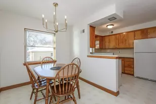 3137 N 81st St, Milwaukee, WI 53222 - Photo 11