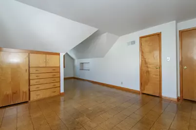 3137 N 81st St, Milwaukee, WI 53222 - Photo 35