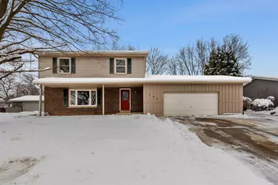 157 S Regis Rd, Saukville, WI 53080 - Photo 1