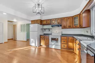 517 Richmond Ave, Sheboygan Falls, WI 53085 - Photo 7