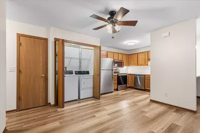 831  Devonshire Ln #D, West Bend, WI 53090 - Photo 7