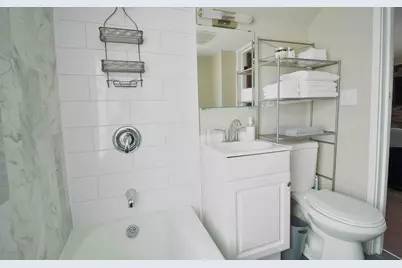 1202 N 45th St #1202 A, Milwaukee, WI 53208 - Photo 15