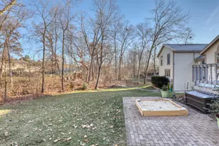 S77W19942 Holly Patch Ct, Muskego, WI 53150 - Photo 11