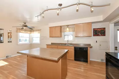 3819 S 53rd St, Milwaukee, WI 53220 - Photo 17