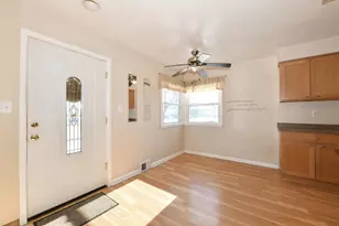 3819 S 53rd St, Milwaukee, WI 53220 - Photo 11