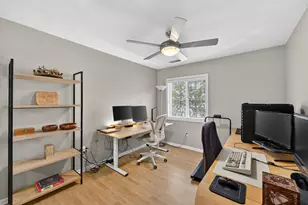 6936 Dale Dr, Racine, WI 53402 - Photo 13