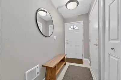 6936  Dale Dr #3, Racine, WI 53402 - Photo 17