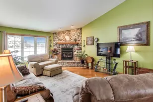 W312S8869 Cherokee Pass, Mukwonago, WI 53149 - Photo 11