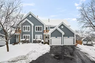 1085 Lakeland Dr, Geneva, WI 53147 - Photo 3